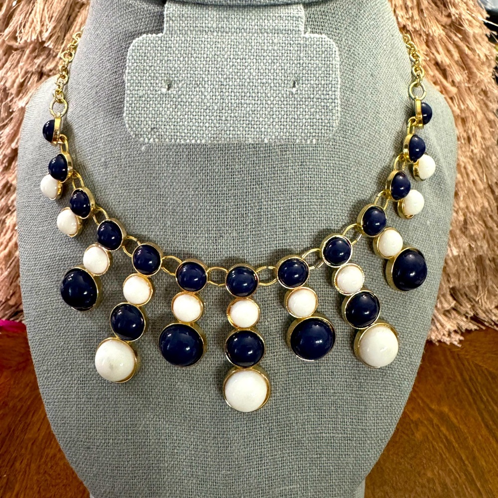 Necklace pendant